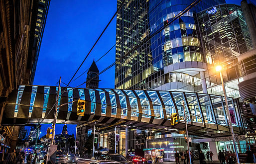 CF Toronto Eaton Centre Bridge, Toronto, Canada, 2018 by WilkinsonEyre. Photographed by Stefan Palman and James Brittain.