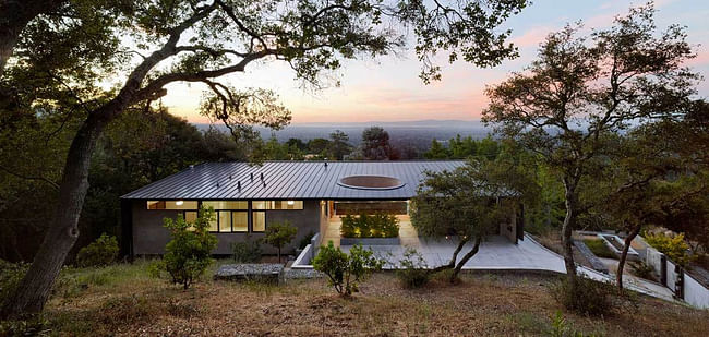 Overlook Guest House in Los Gatos, CA by Schwartz and Architecture (SaA)