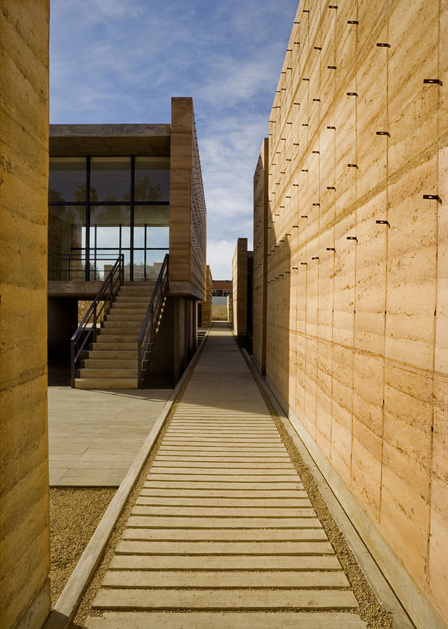 Escuela de Artes Plásticas in Mexico City by Taller de Arquitectura by Taller (Mauricio Rocha + Gabriela Carrillo)