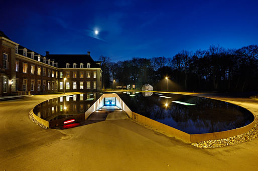 Ornamental lake on top of the underground parking garage at Hageveld Estate by Hosper (Photo: Pieter Kers)