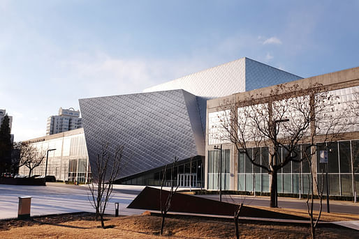 Minsheng Museum of Modern Art by Studio Zhu-Pei.