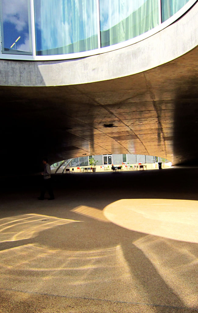 SANAA's Rolex Learning Center (Photo by Kiwoo Kim / Peter Khraptovich)