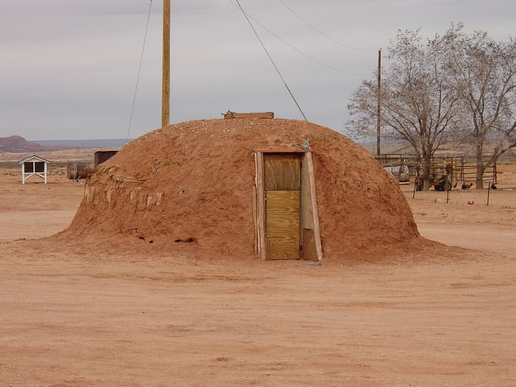 Figure 4: A Female Hogan both as womb and tomb, Navajo Nation, Utah, 2013. Image courtesy of Dialectic.
