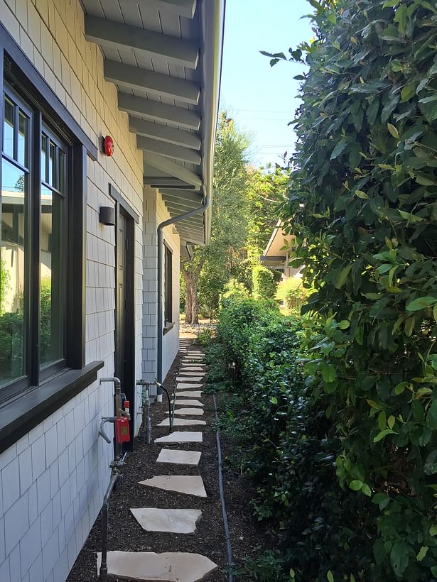 After- Sideyard with irregular stepping stone.