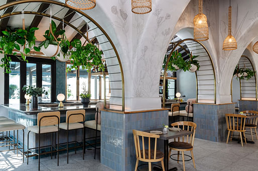 Citation Award, Cafés: Lido Cafe & Bar (Santa Barbara, California). Designed by Beleco. Photo: Bethany Nauert