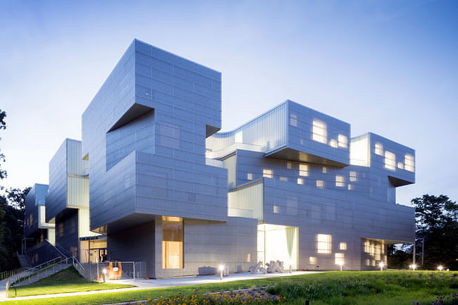 Steven Holl’s 126,000-square-foot Visual Arts Building at the University of Iowa tries to break down academic compartmentalization in favor of flowing spaces that sweep people together. Credit Iwan Baan