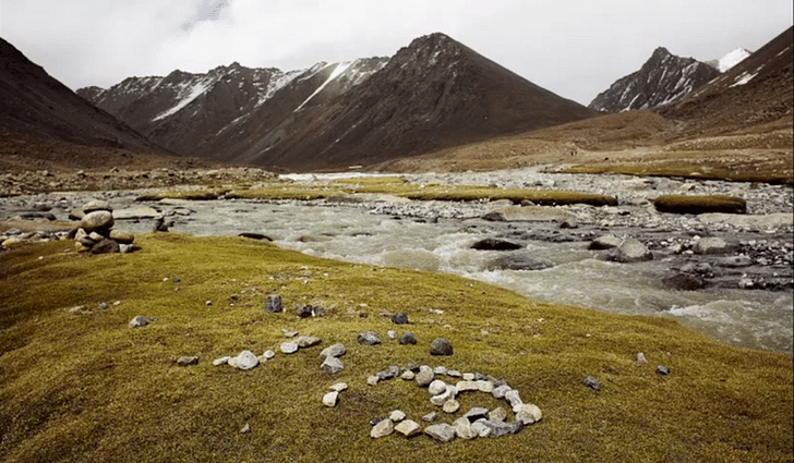 Screenshot from 'Saga Dawa' film, on the eponymous Tibetan festival. Image via studiorede.com.