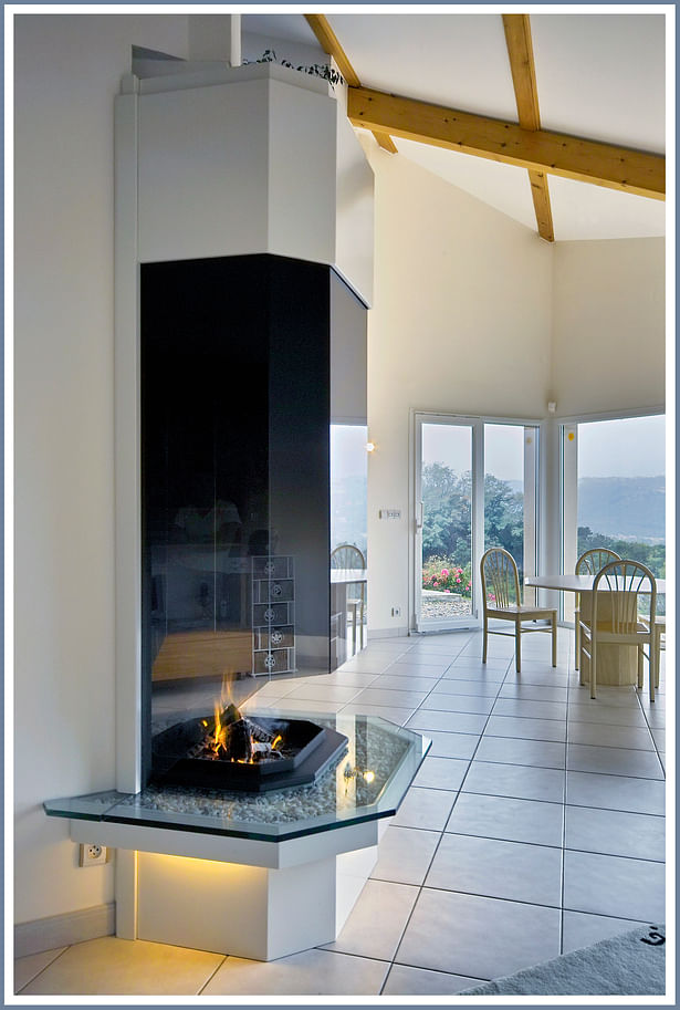 Bloch Design contemporary fireplace 1