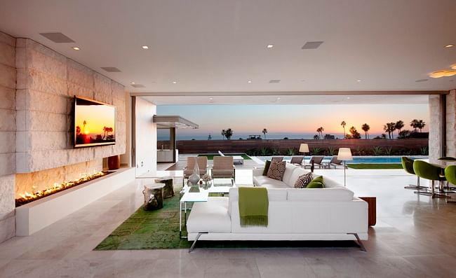 McElroy Residence - Laguna Beach, CA by Ehrlich Architects. Photo: Miranda Brackett
