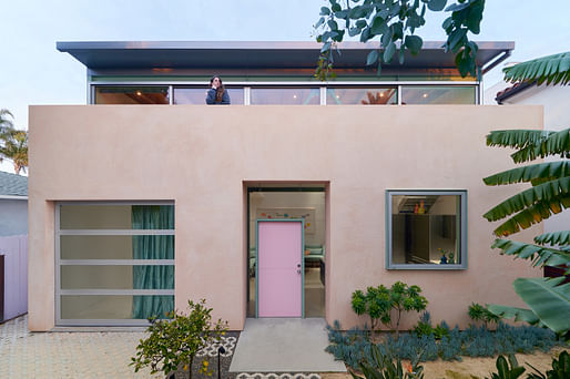 West LA Hideaway (Venice, CA) designed by CXC. Photo by Reid Cigolle