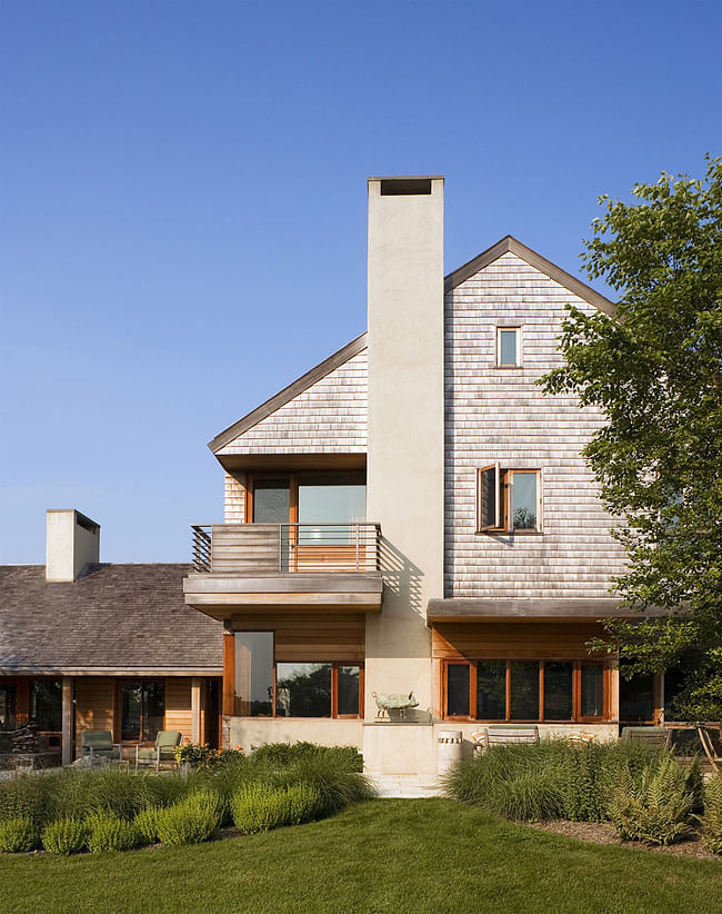 Residence in Wainscott, NY by Lee H. Skolnick Architecture + Design Partnership