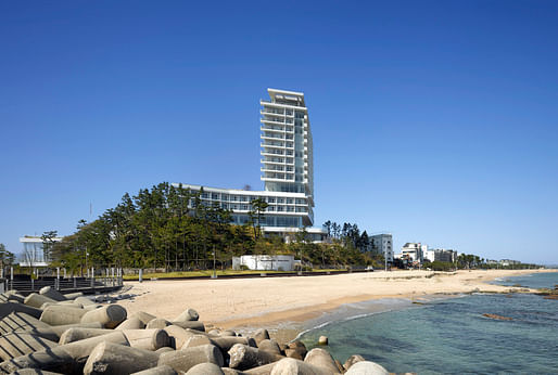 Seamarq Hotel Aerial View - Copyright Roland Halbe