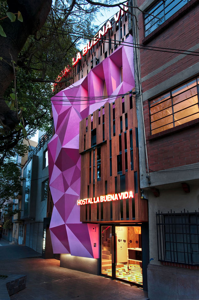 Hostal La Buena Vida in Mexico City by ARCO Arquitectura Contemporánea
