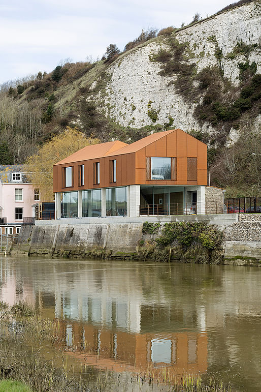 South Street by Sandy Rendel Architects Ltd. - Lewes, East Sussex, England. Photo: Richard Chivers