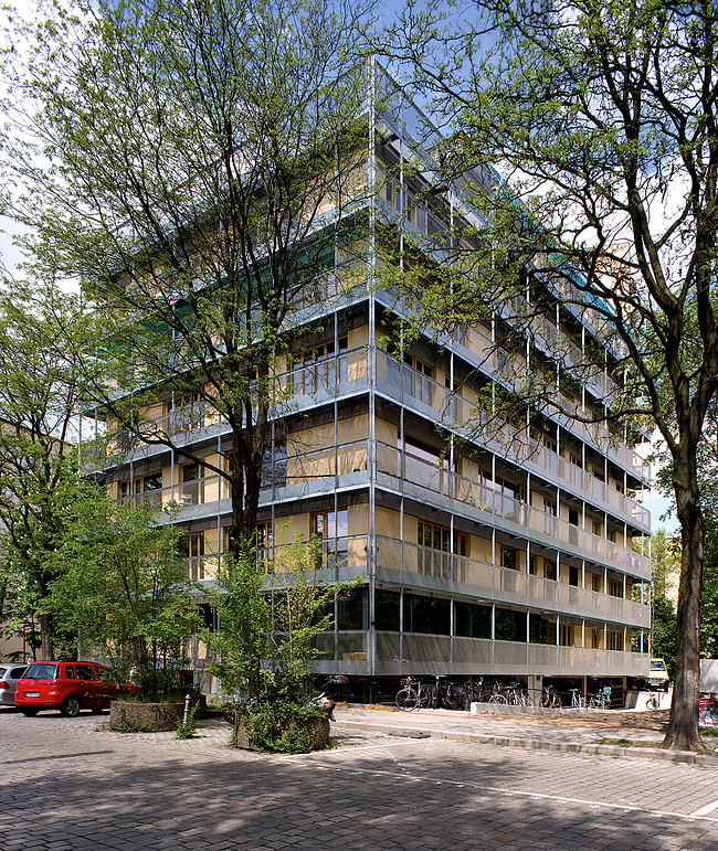 R50 – cohousing in Berlin, Germany by ifau und Jesko Fezer and HEIDE & VON BECKERATH. Photo: Andrew Alberts.