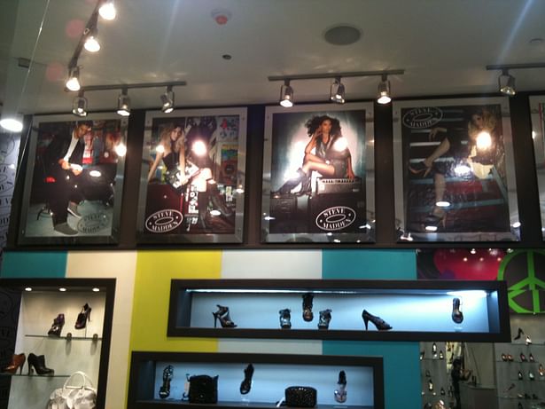 View Interior Signage - Steve Madden - Blue Mall - Santo Domingo, Dominican Republic.