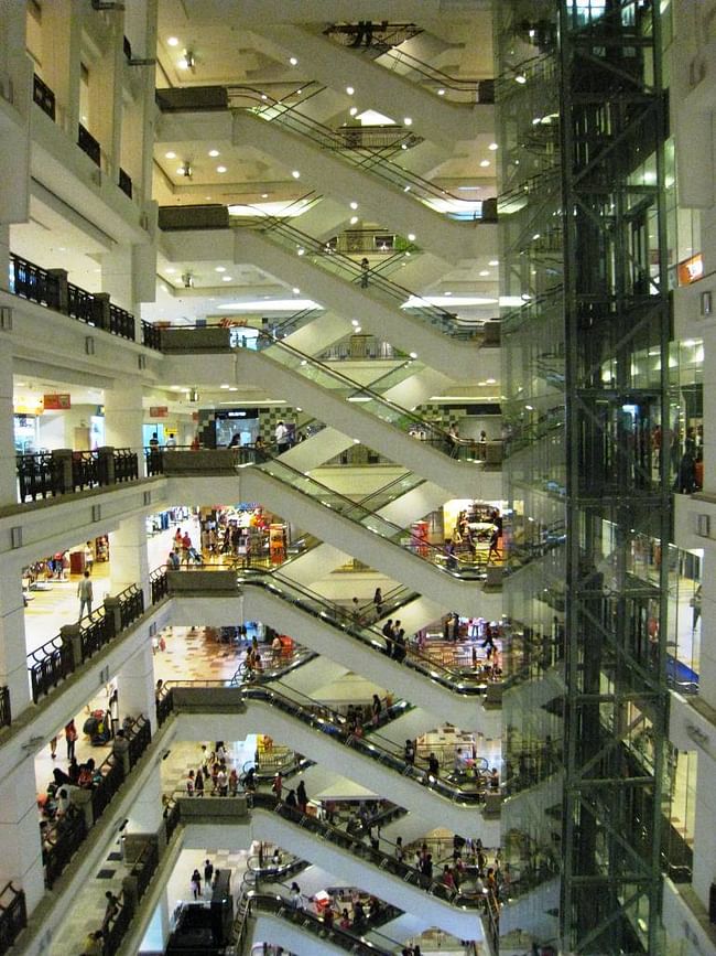 Berjaya Times Square, Kuala Lumpur, interior atrium (one of three main atria)