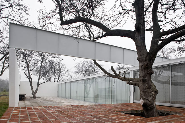 Chilean House 1 Rancagua, Chile 2005-2006 © Smiljan Radic, Photograph by Gonzalo Puga