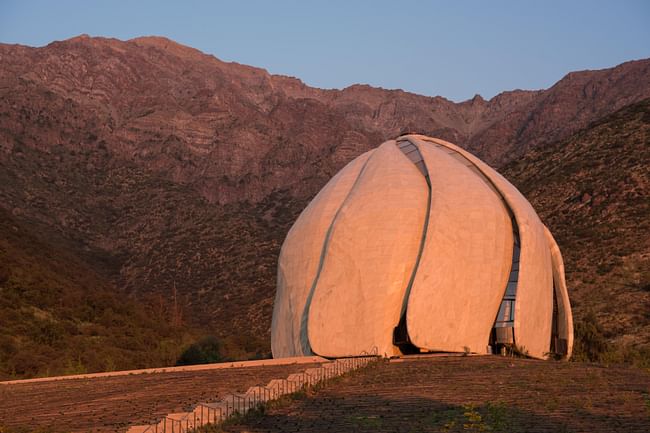 Finalist in 'Commercial/Institutional Architecture Over 1,000 Square Metres:' Bahá'í Temple of South America in Santiago, Chile by Hariri Pontarini Architects