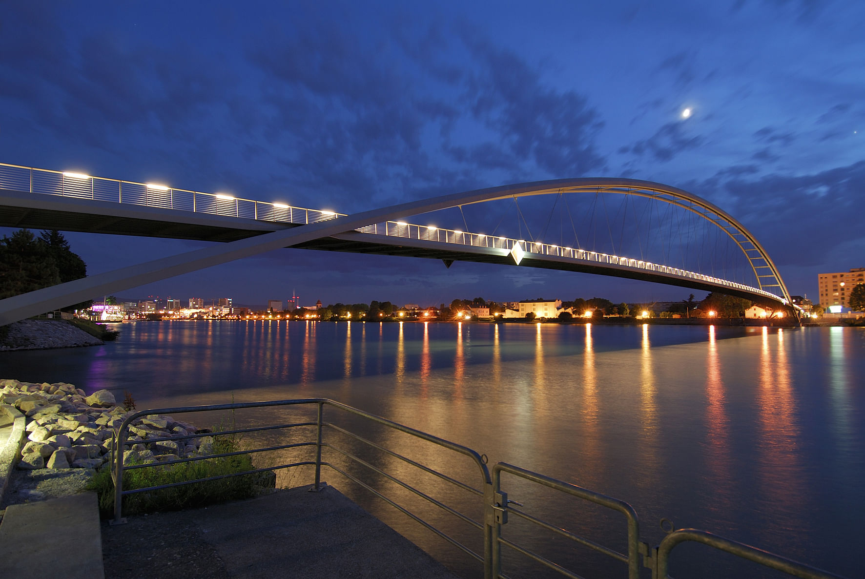 アート・デザイン・音楽 Rheinbrucken Rhine Bridges Three-country bridge | DFA | Dietmar Feichtinger Architectes
