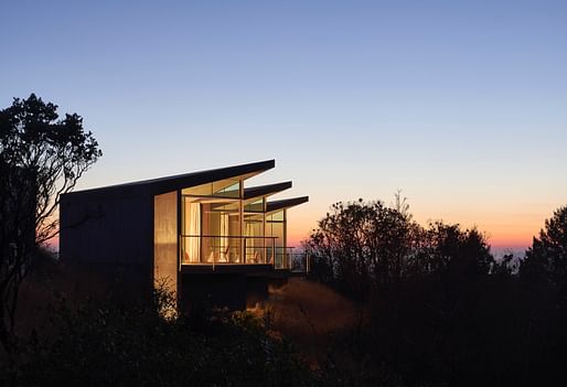 Architecture Honor: Ridge House. Honoree: Mork Ulnes Architects. Photo: Bruce Damonte.