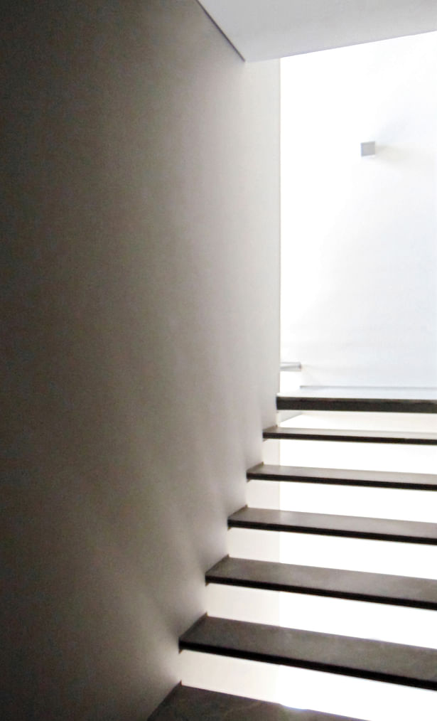 diopter residence, athens, greece . architect : pnd - panos nikolaidis . staircase .