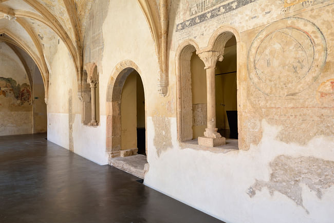 Cloister/foyer. Photo by Miran Kambič