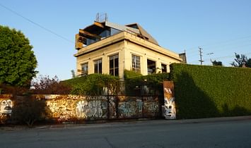 Review: Carlson-Reges House, RoTo Architects