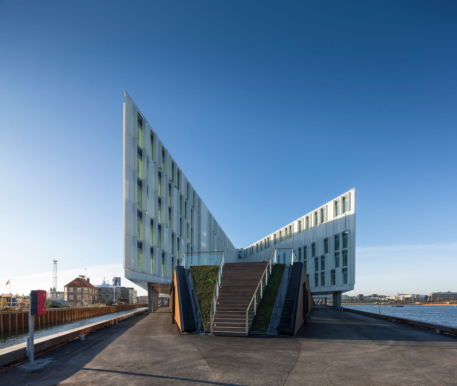 3XN-Designed UN City in Copenhagen Inaugurated