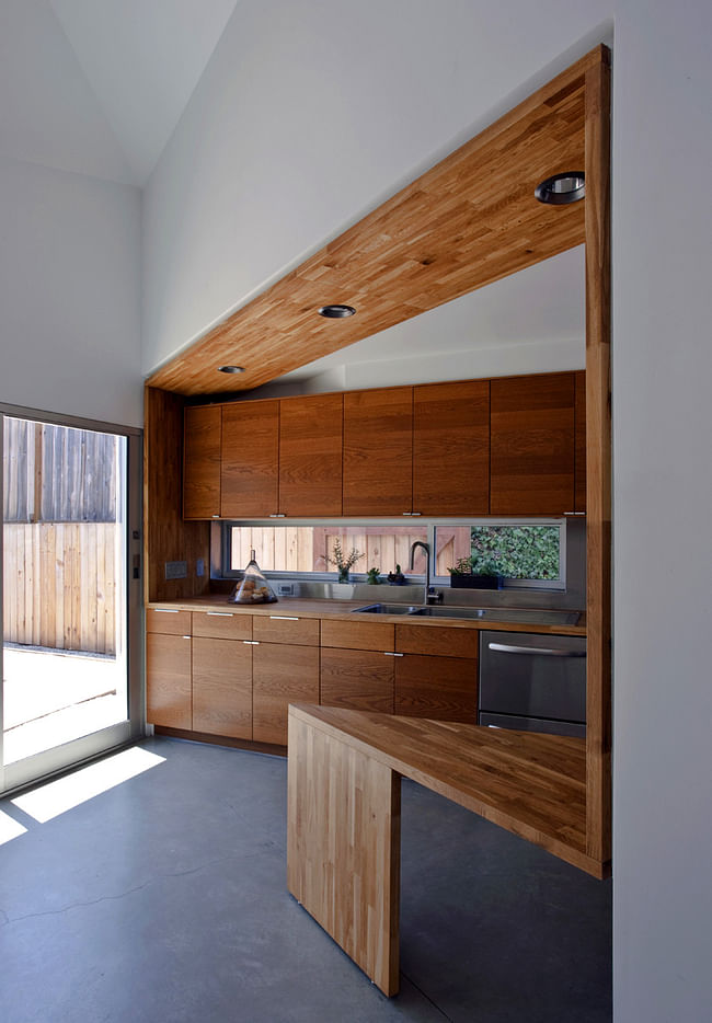 Edgewater Residence in Los Angeles, CA by Formation Association; Photo: Josh White