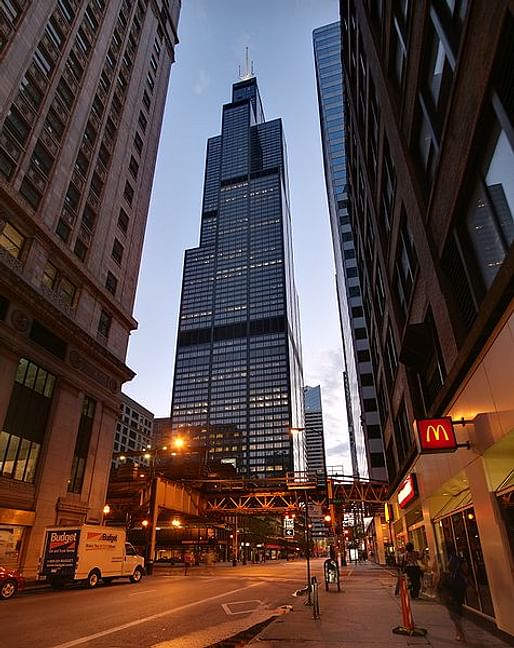 Just sold: Willis Tower in Chicago. (Photo: Daniel Schwen/Wikipedia)