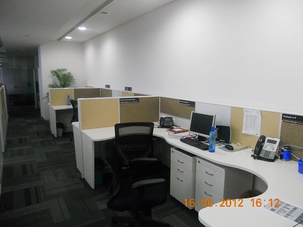 BIAL-ICT- office desk