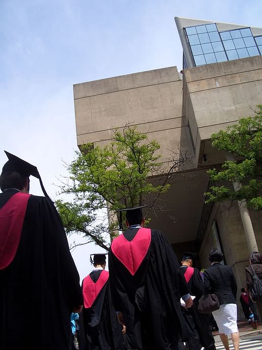 Students on graduation day at Gund Hall, home of Harvard's Graduate School of Design. Photo: K. Harris via Wikimedia Commons