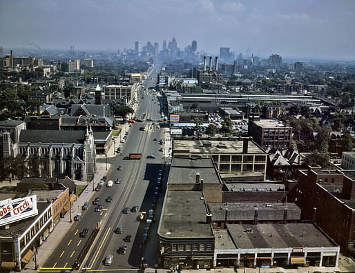 Looking down Woodward Ave towards downtown Detroit in 1942, before the storied disappearance of the automotive industry. Credit: Wikipedia