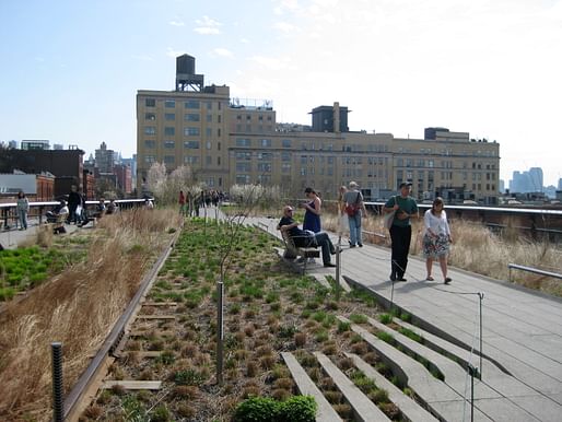 The Highline, via wikimedia.org.
