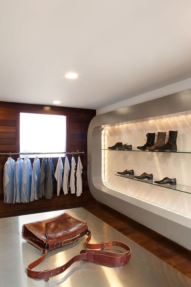 high-end custom retail space. minimalist design | stylistic merchandising + product display. 1,764 sq ft