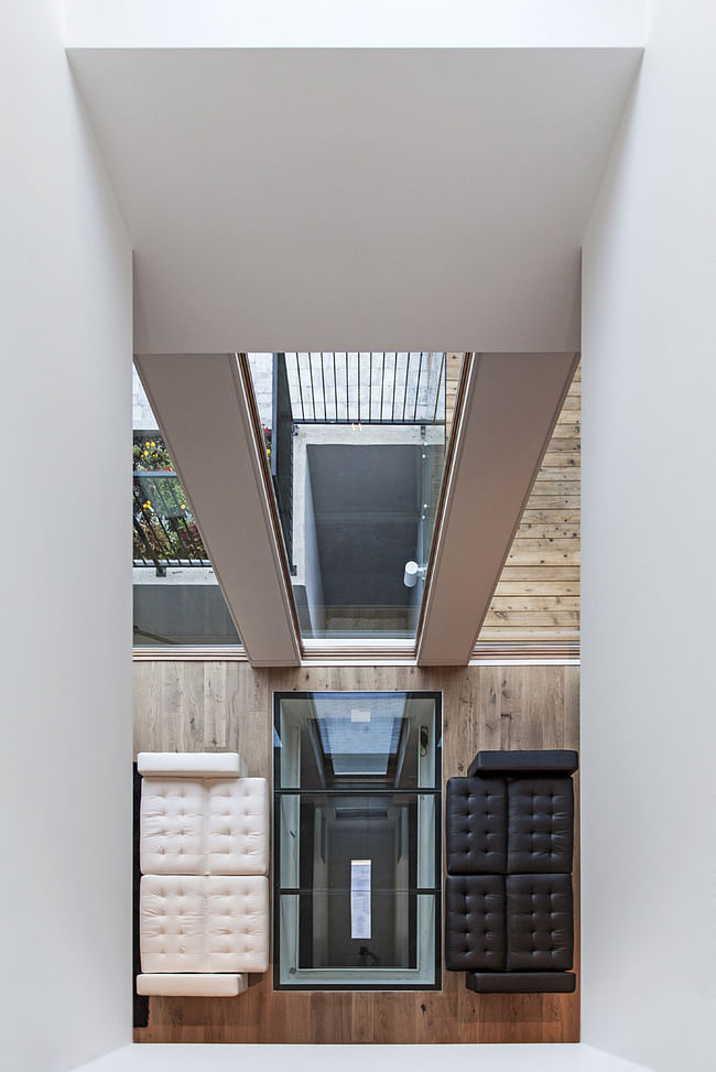 Tetris House in Toronto, Canada by rzlbd; Photo: borXu Design 