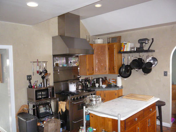 Existing Kitchen Cooking Zone