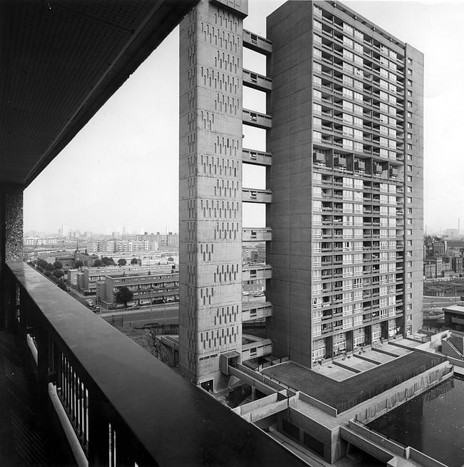 Learning from Projects: David Roberts, Bartlett School of Architecture, UCL, UK | Project: “Make Public: Performing Public Housing in Ernö Goldfinger’s Balfron Tower”. Photo © RIBA Collections.