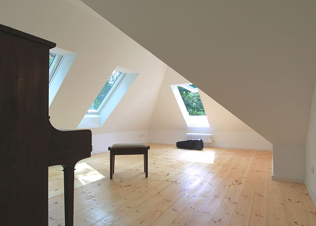 living area on the attic floor