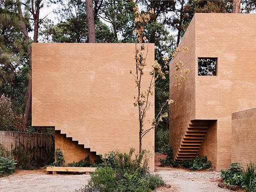 2018 AZ Awards winner for Best Residential Architecture, Single Family: Entrepinos in Valle de Bravo, Mexico by Taller Héctor Barroso.