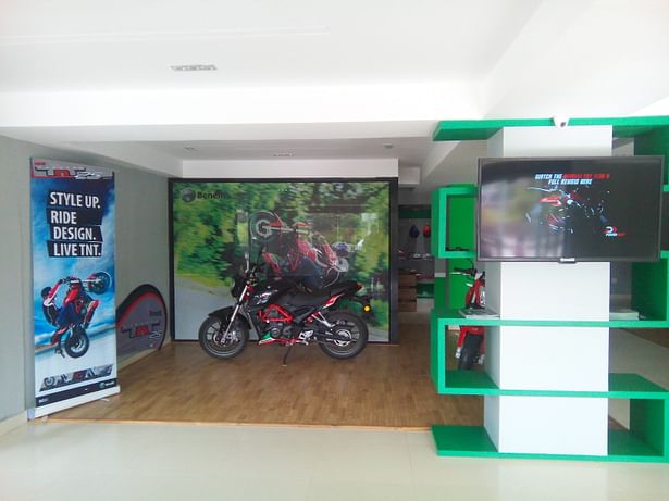 Benelli TV WALL