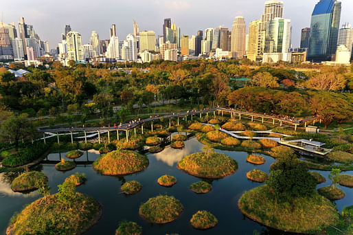 Winner – Landscape Architecture: Benjakitti Forest Park – Transforming a Brownfield into an Urban Ecological Sanctuary, Bangkok, Thailand, by Turenscape (Beijing, China) with Arsomsilp Landscape Studio (Bangkok, Thailand). Image: Arsomsilp Community and Environmental Architect Co., Ltd.