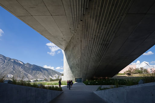 Roberto Garza Sada Center, University of Monterrey, 2012. Photo © Shigeo Ogawa.
