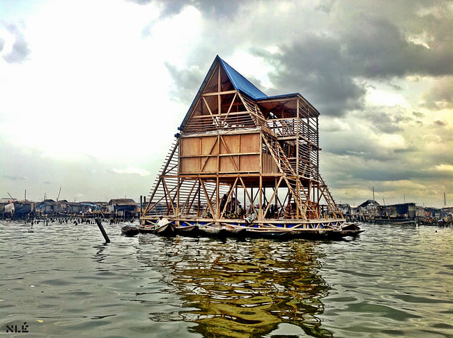MAKOKO FLOATING SCHOOL - Designed by NLÉ, Makoko Community Building Team Photo by NLÉ