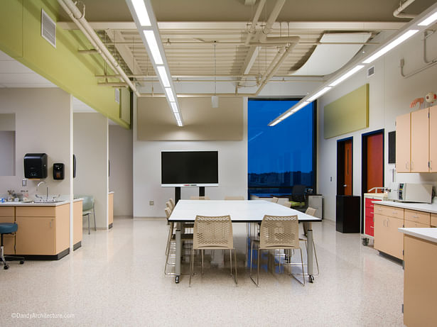 Butler Tech Bioscience Center, Lab Interior ©DandyArchitecture, Josh Humble
