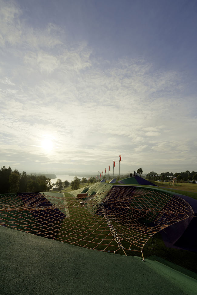 JMDdesign’s latest project, Blaxland Common Regional Playspace