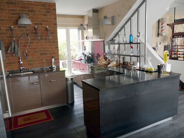 kitchen home industrial interior design reclaimed wood bricks renovation 