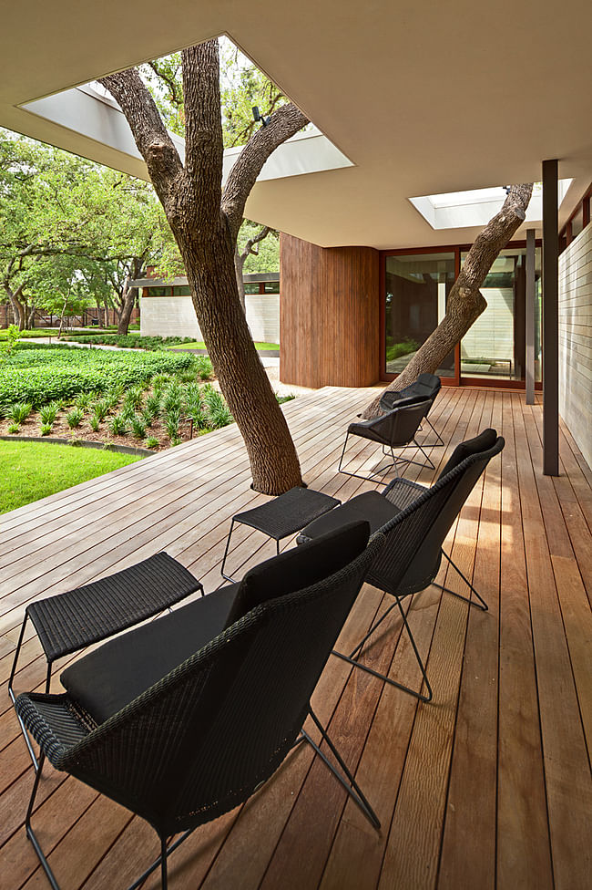 Lake View Residence; Austin, Texas by Alterstudio Architecture LLP (Photo: Patrick Wong, Atelier Wong Photography)