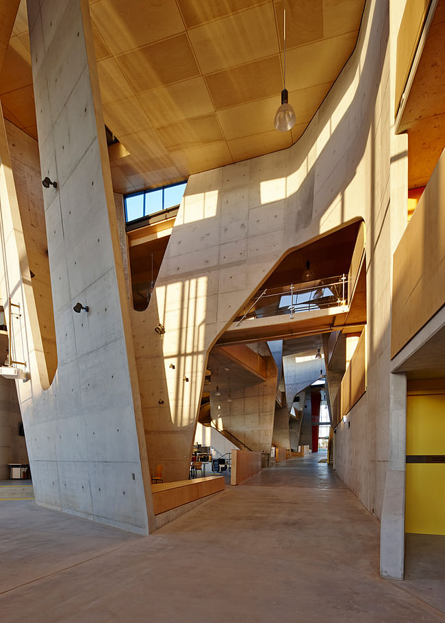 CATEGORY WINNER, Education and Health: Abedian School of Architecture, Bond University by CRAB studio